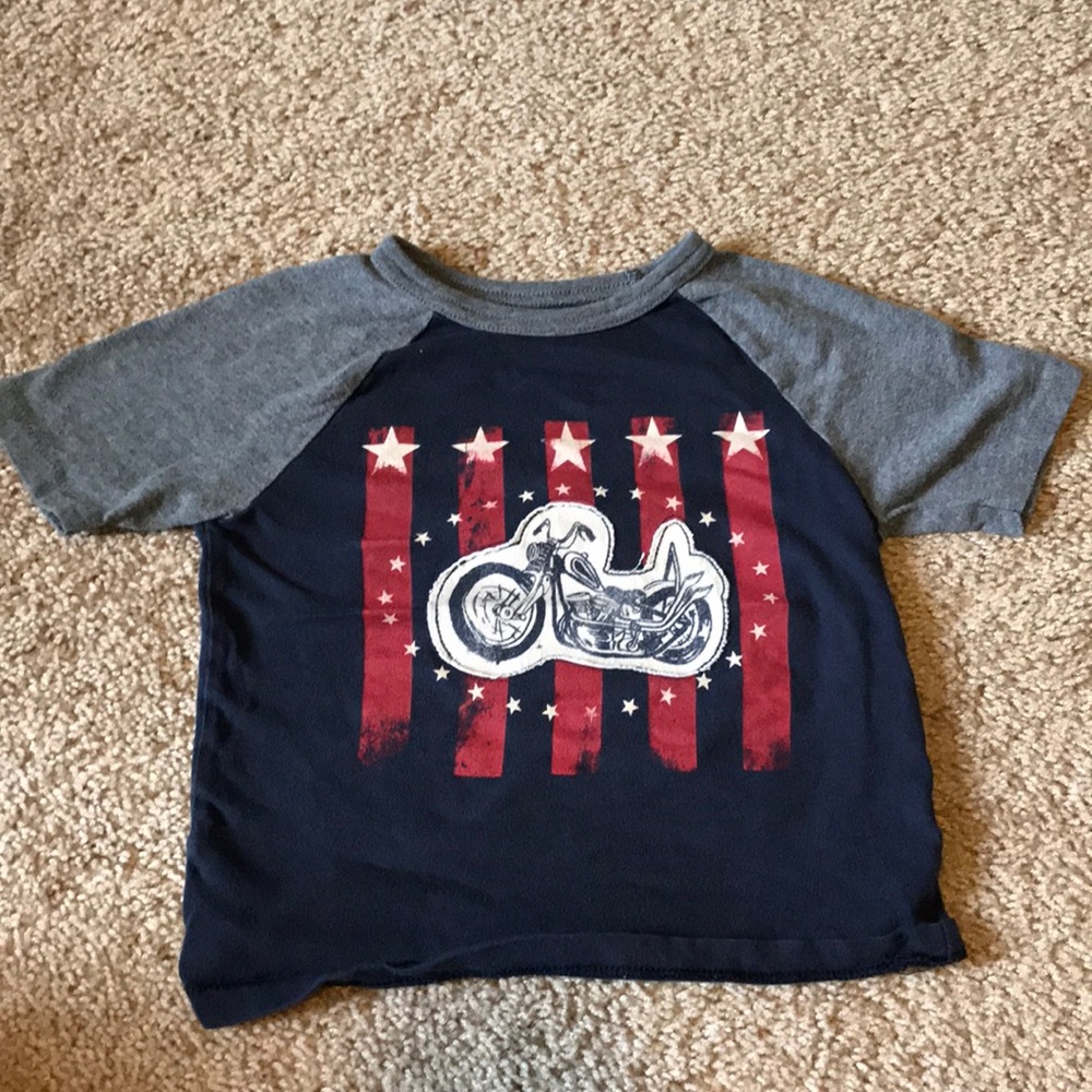 Gap T-shirt